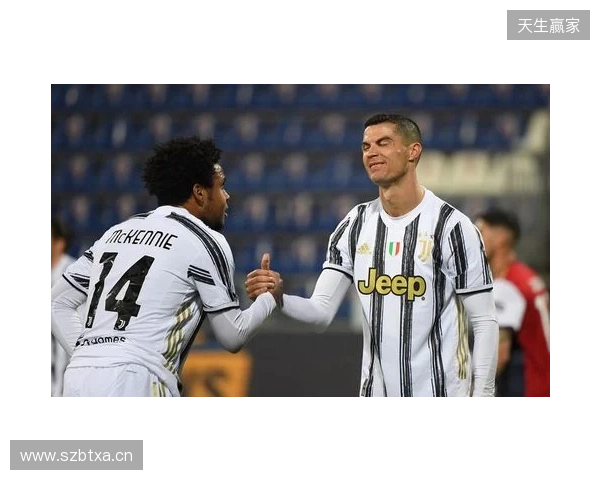 天秀!绍尔后场启动人球分过连过3人+不看人传球,贝维斯打门被扑 天秀!绍尔后场启动人球分过连过3人+不看人传球,贝维斯打门被扑